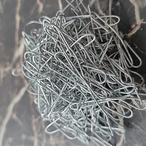 Lot of hook for ornaments christmas balls or décorations - Picture 3 of 4